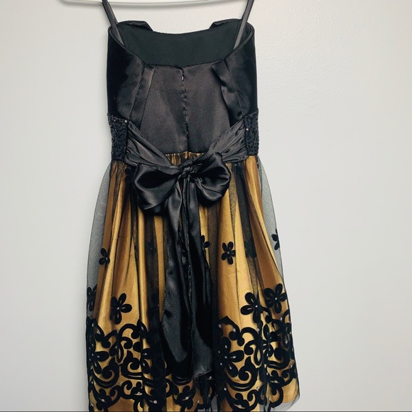 Blonde Nites | Dress - Picture 4 of 8